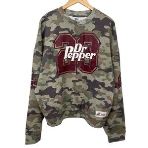 Dr. Pepper Camo Sweatshirt Women’s XL